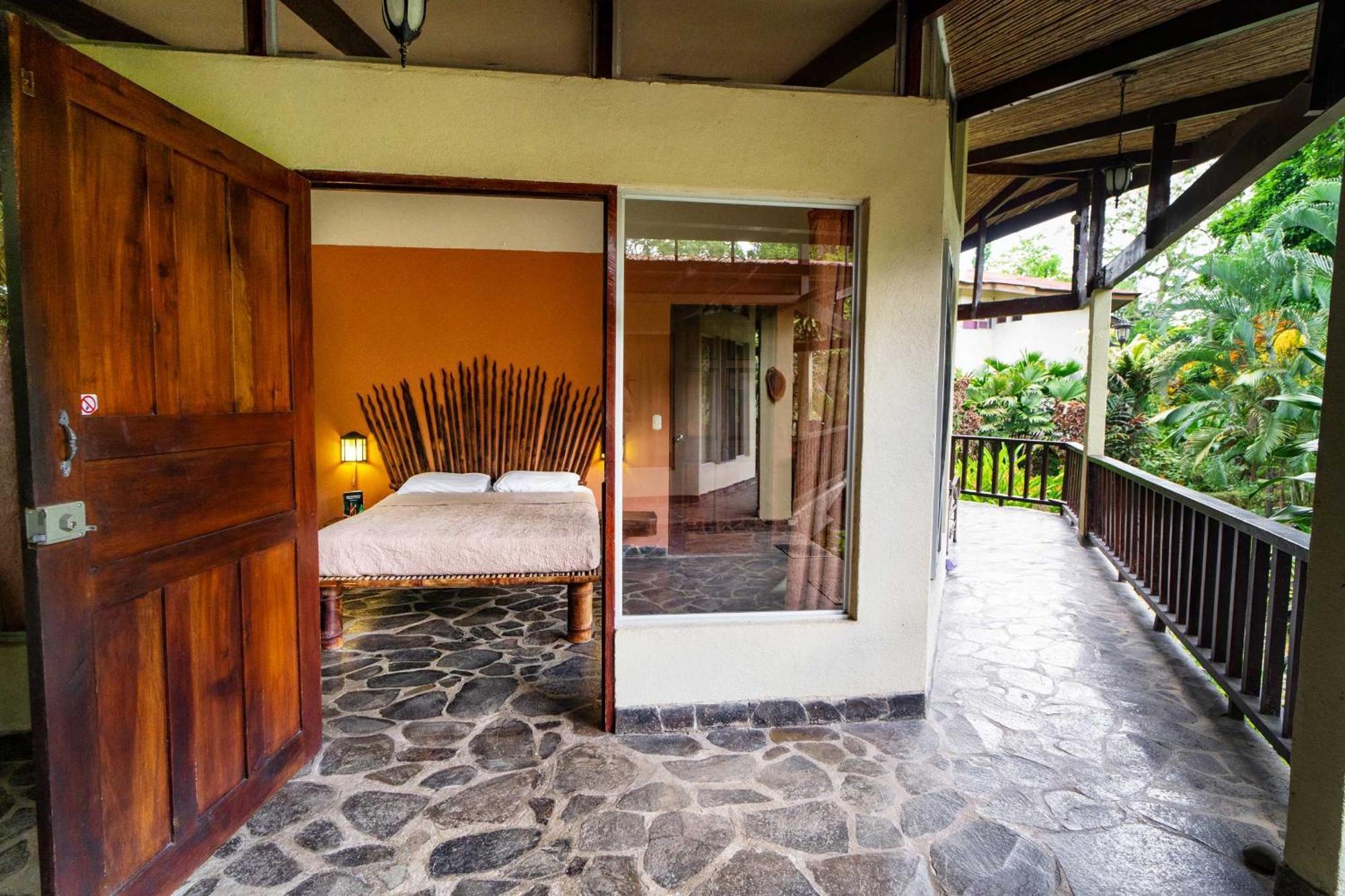 Bed and Breakfast Heliconia Island à Las Horquetas Extérieur photo
