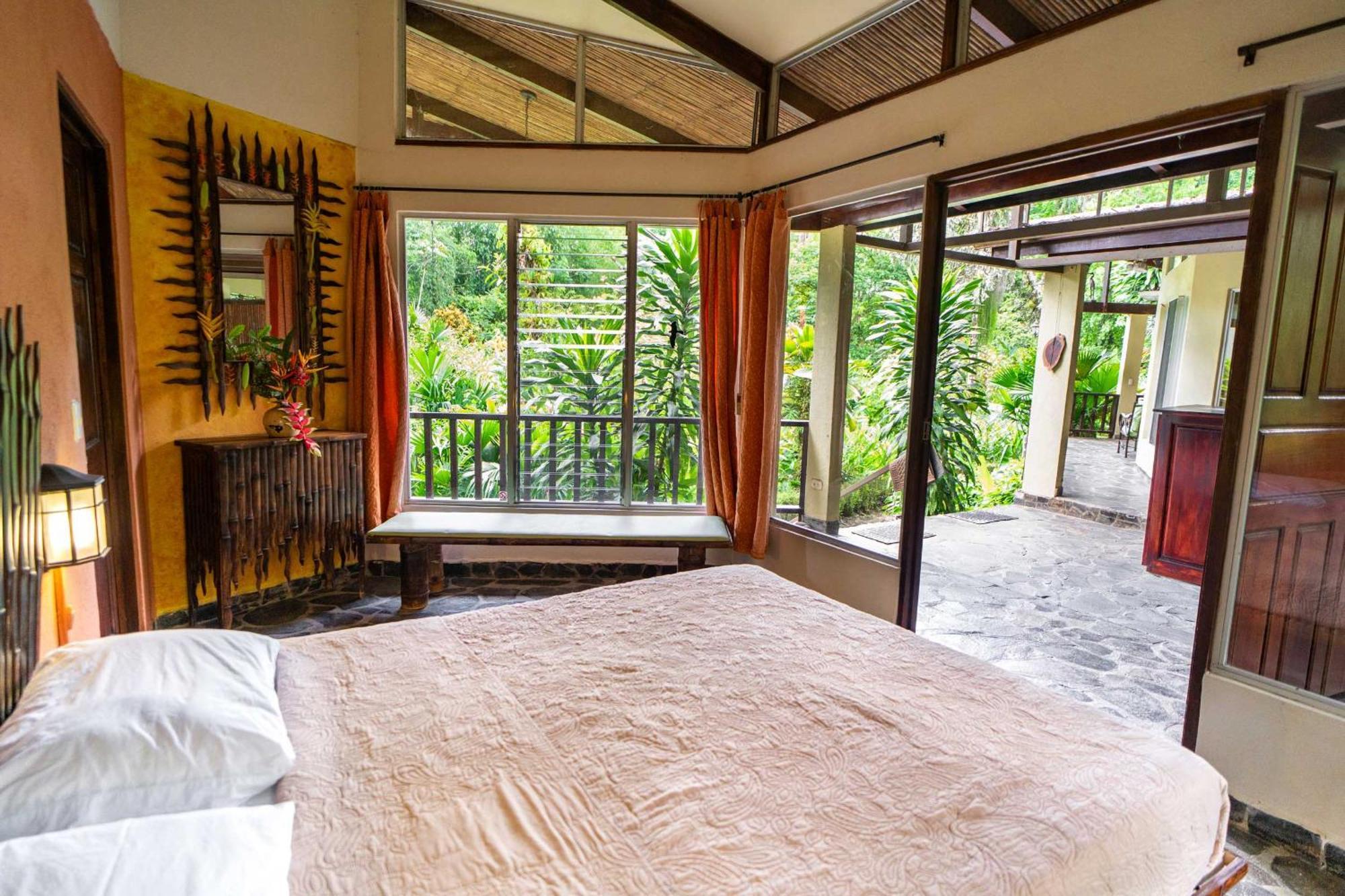 Bed and Breakfast Heliconia Island à Las Horquetas Extérieur photo